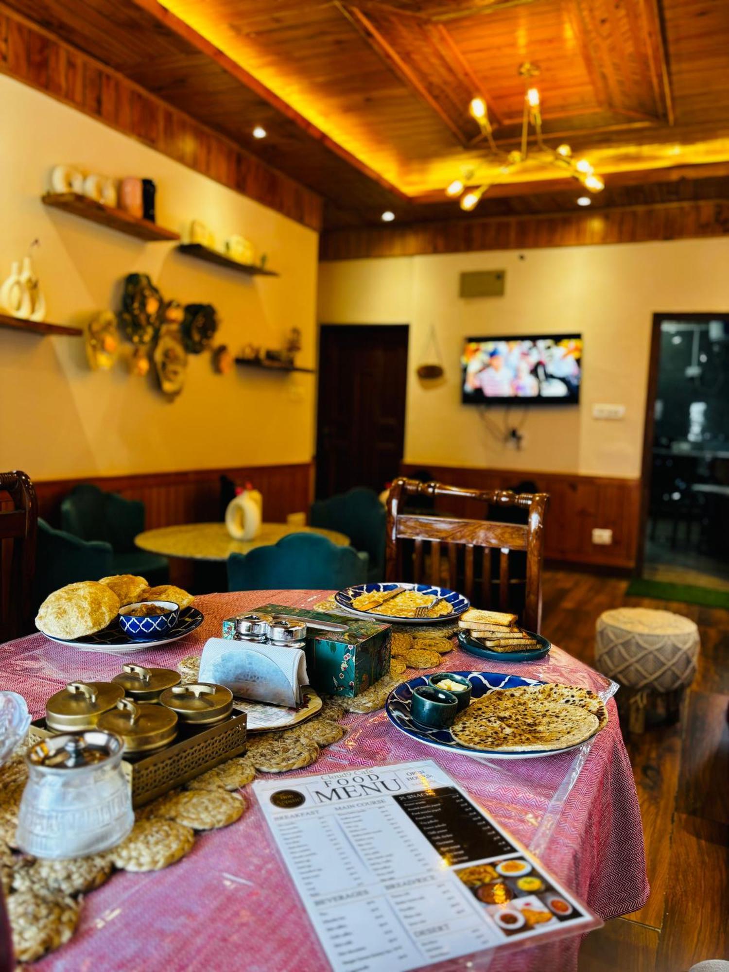 Hilly Horizon Bnb Kufri Cheog Dış mekan fotoğraf
